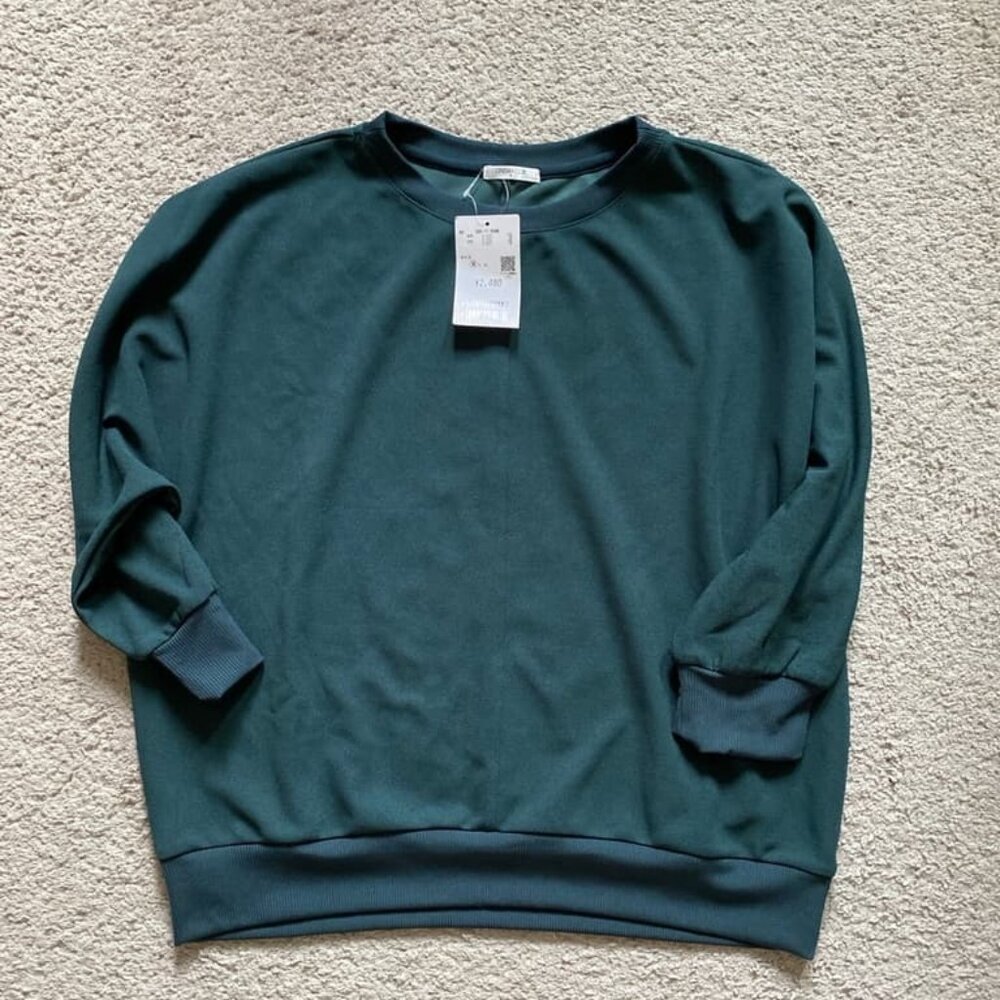 Japanese brand honey’s dolman sleeves top NWT